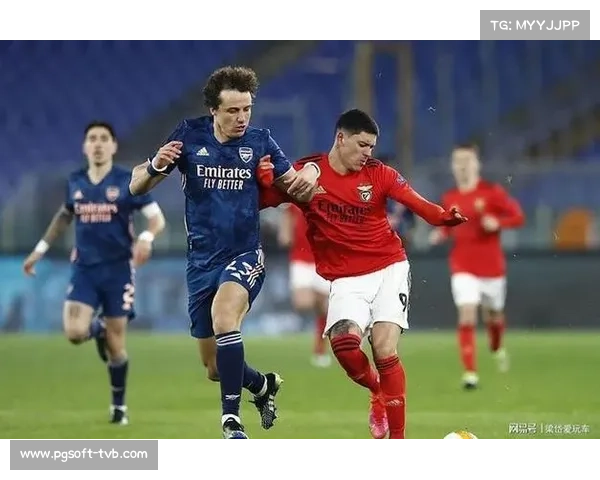 皇马欧冠首回合遭阿森纳大败 0-3落后晋级形势堪忧 皇马欧冠首回合遭阿森纳大败 0-3落后晋级形势堪忧